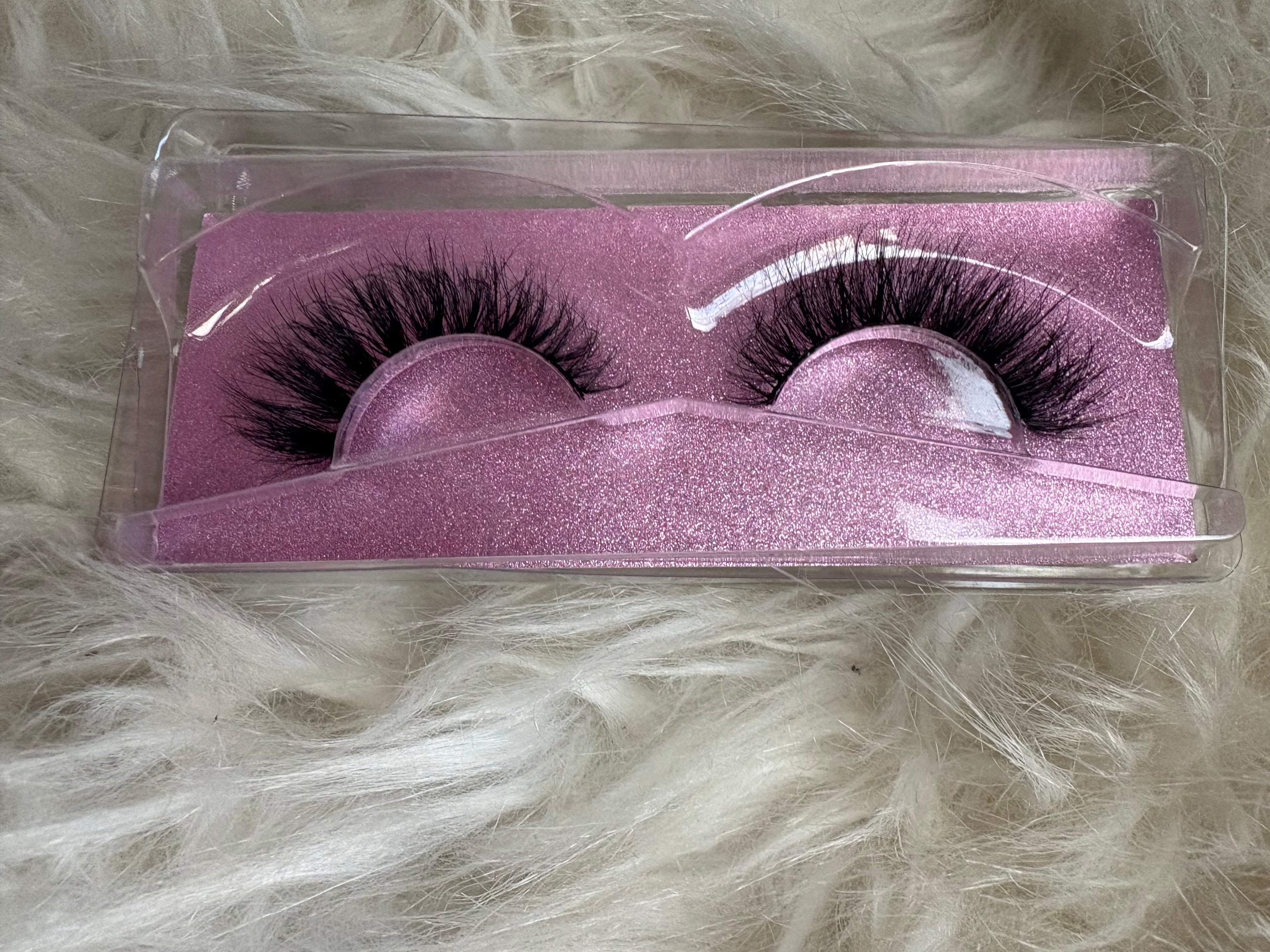FAUX 3D MINK EYELASHES
